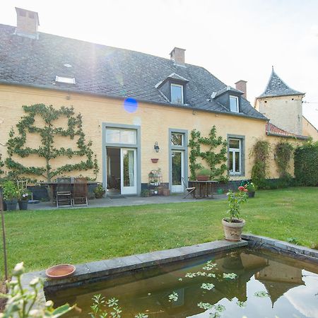 B&B Cense De La Tour Nil Saint-Vincent Bagian luar foto