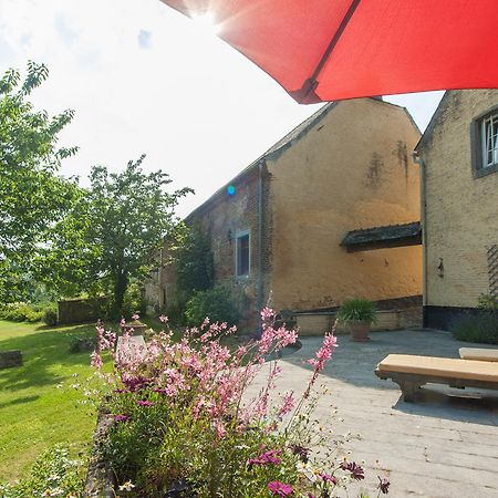 B&B Cense De La Tour Nil Saint-Vincent Bagian luar foto